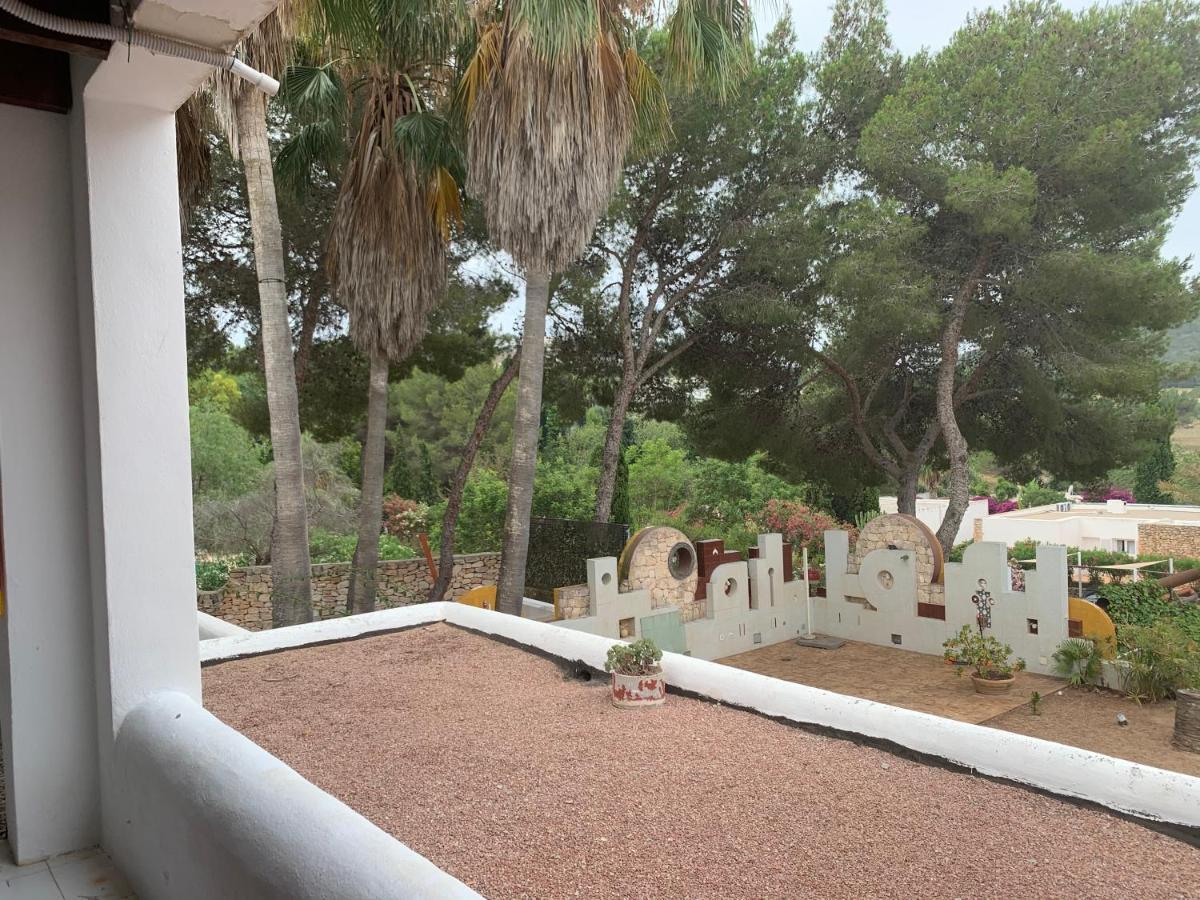 Bed and Breakfast Ibiza Paradise Санта-Еулалія-дель-Ріо Екстер'єр фото