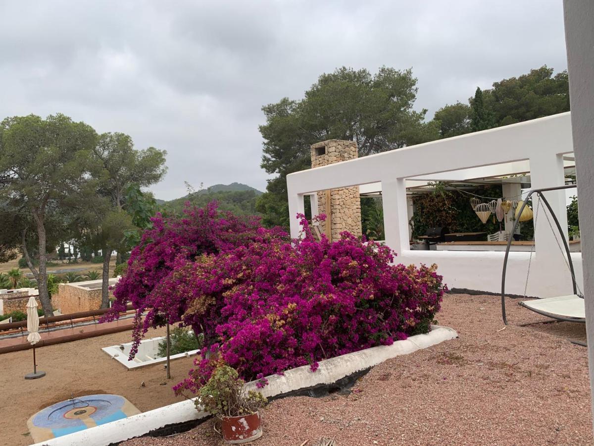 Bed and Breakfast Ibiza Paradise Санта-Еулалія-дель-Ріо Екстер'єр фото