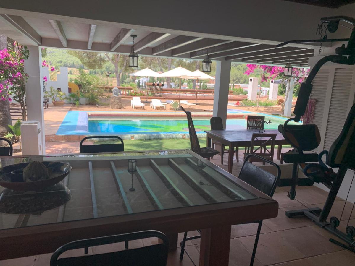 Bed and Breakfast Ibiza Paradise Санта-Еулалія-дель-Ріо Екстер'єр фото