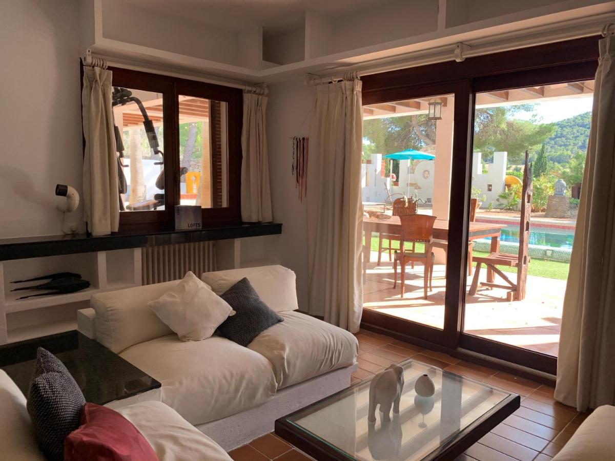 Bed and Breakfast Ibiza Paradise Санта-Еулалія-дель-Ріо Екстер'єр фото