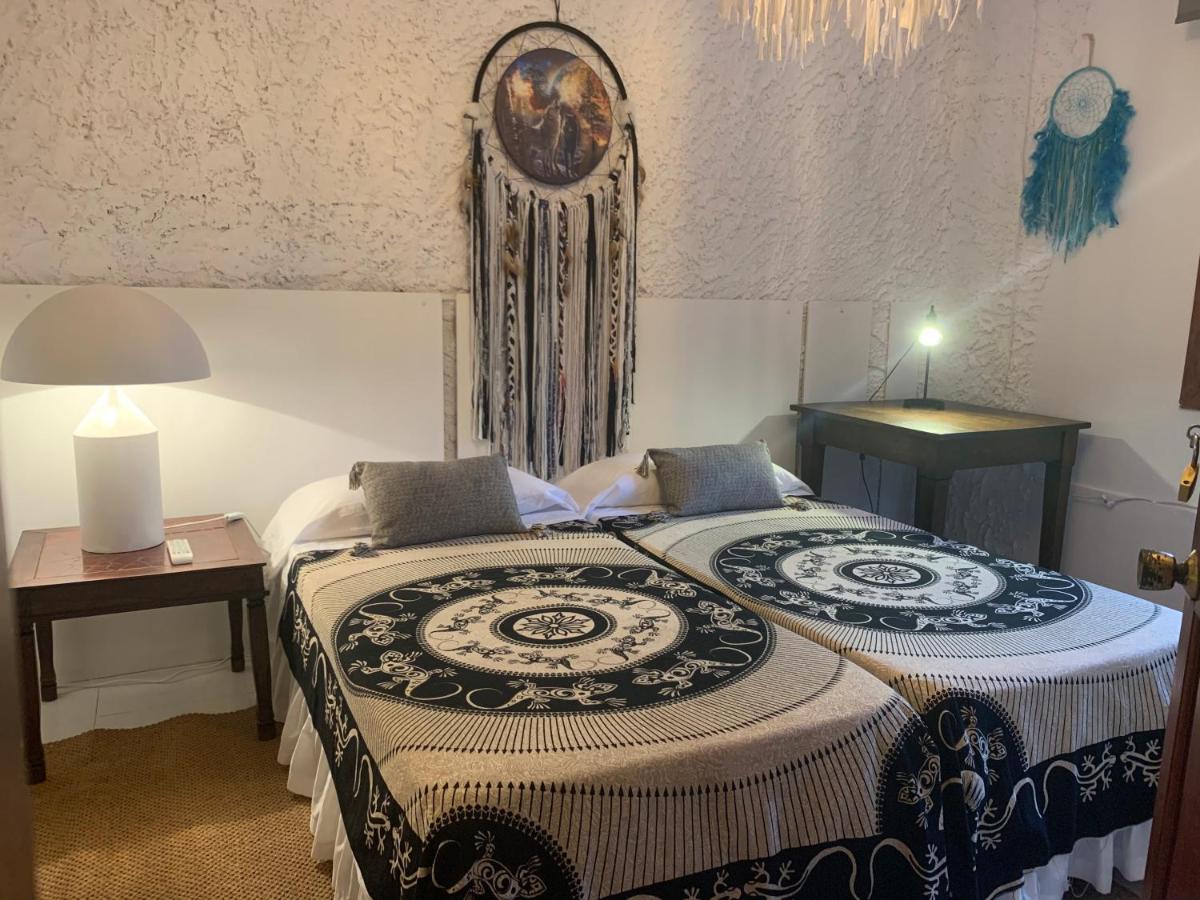 Bed and Breakfast Ibiza Paradise Санта-Еулалія-дель-Ріо Екстер'єр фото
