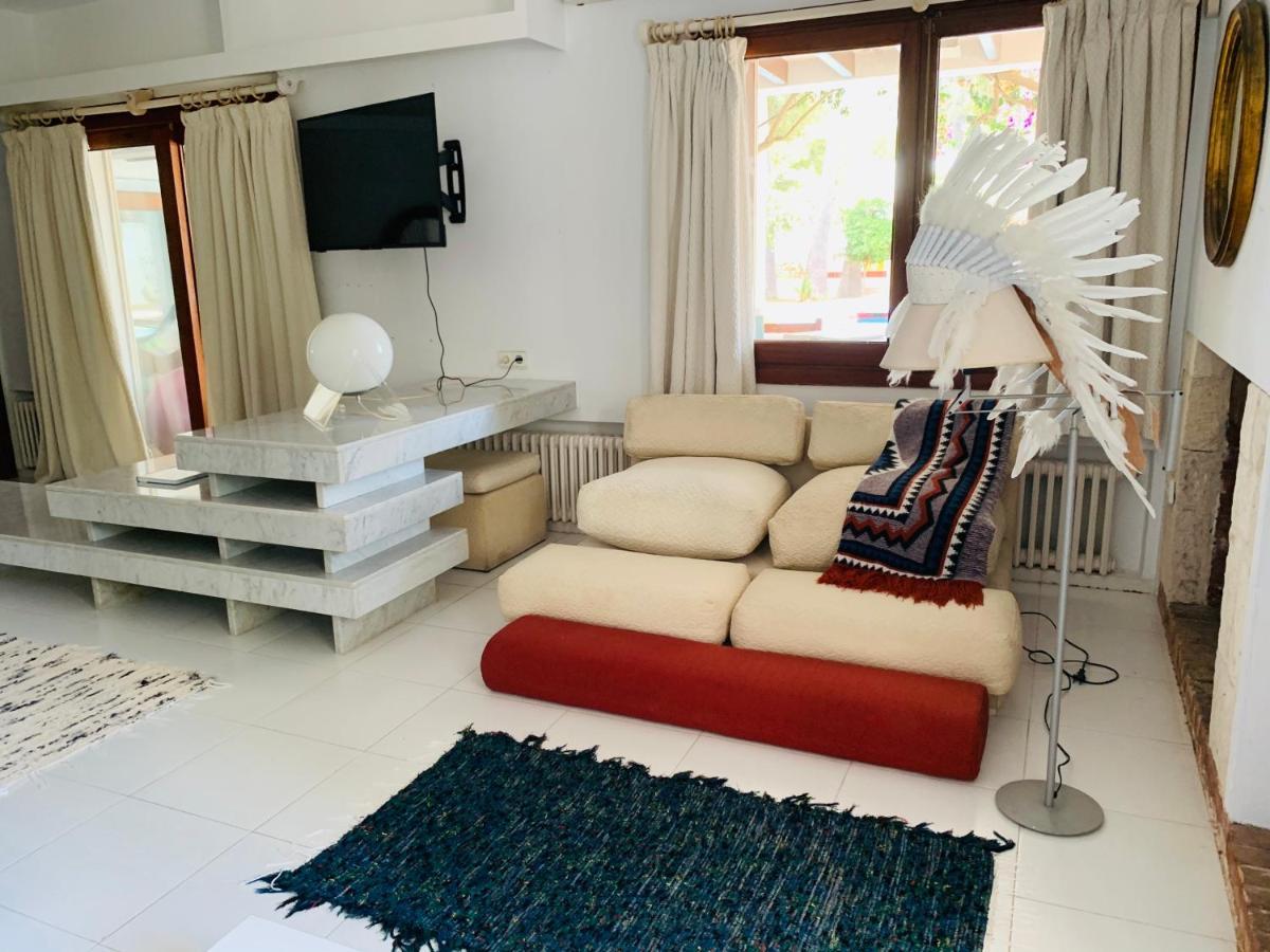 Bed and Breakfast Ibiza Paradise Санта-Еулалія-дель-Ріо Екстер'єр фото